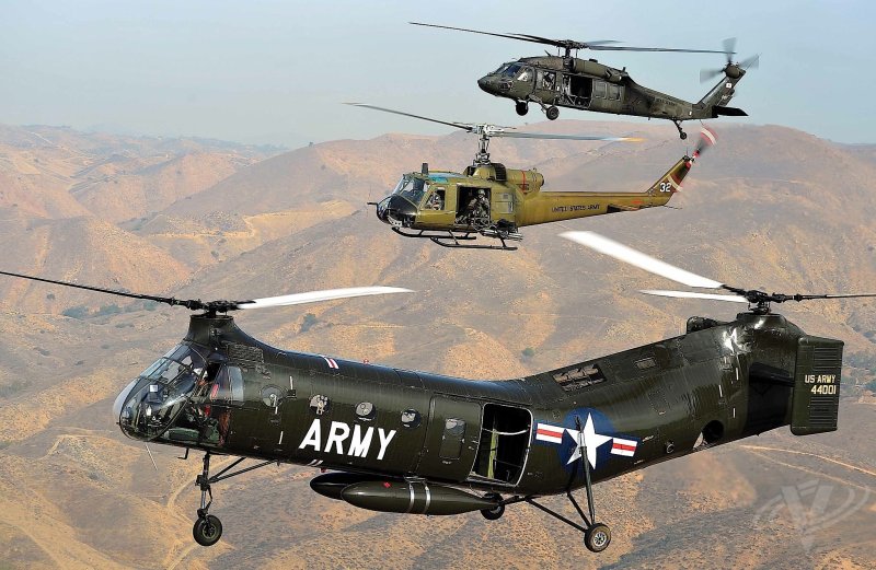 H-21 вертолет