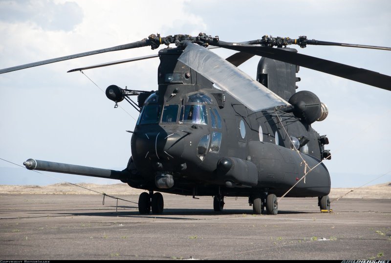 Вертолет Ch-47g Chinook