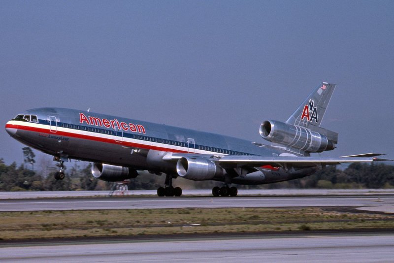 Макдоннелл Дуглас DC 10