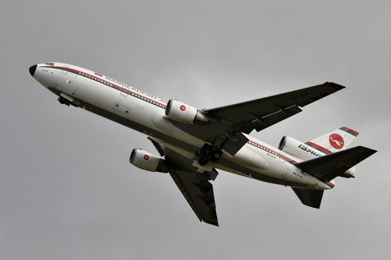 DC-10 обои