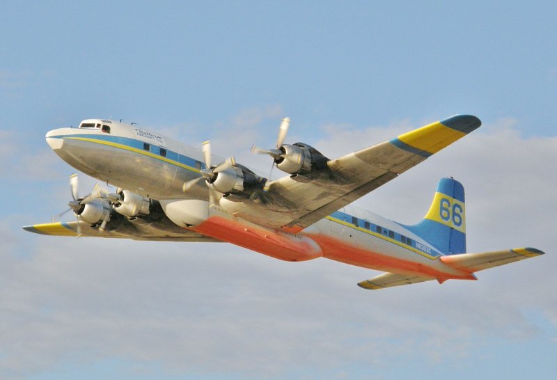 Дуглас DC 7