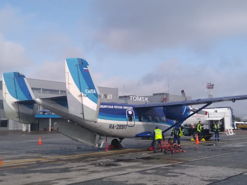 АН-28 авиакомпания сила