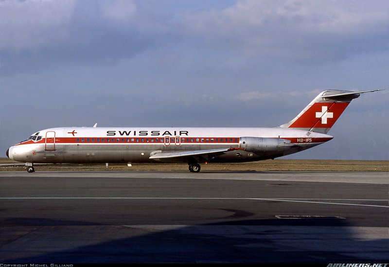 Самолёт MCDONNELL Douglas DC 9