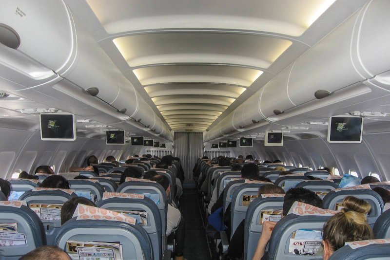 Салон самолета Airbus a320