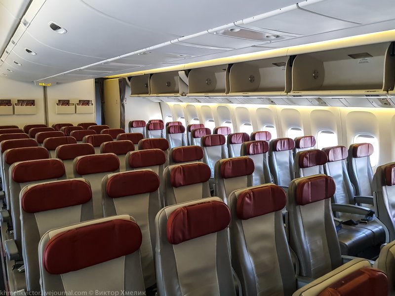 Boeing 777-200er салон