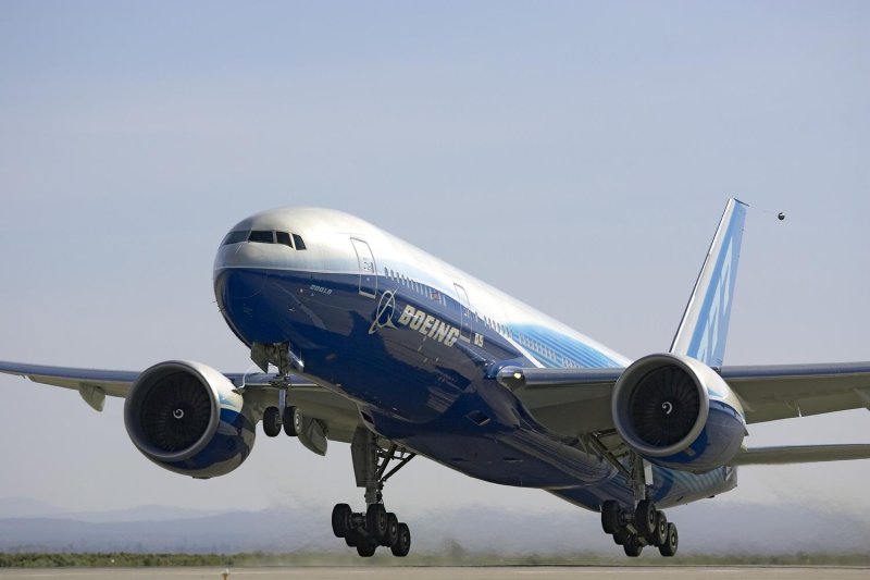 Boeing 777-200lr