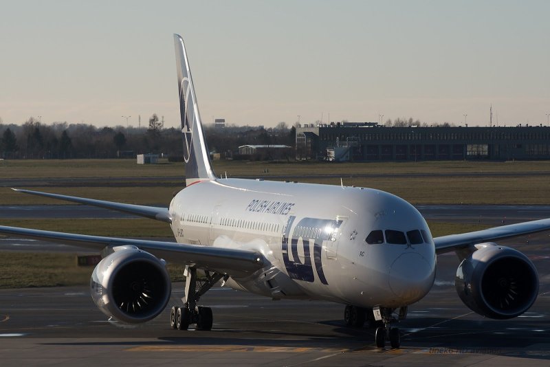 Boeing 767 UTAIR