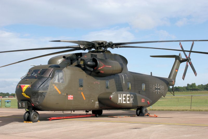 Военно-транспортных вертолетов Ch-53g