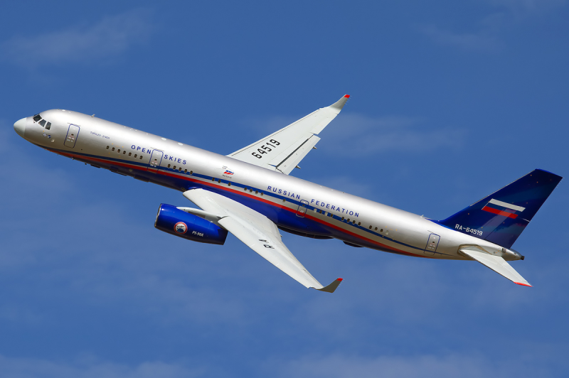Ту 214 самолет
