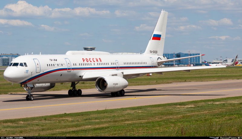 Ra-64528 ту-214ср самолёт-ретранслятор