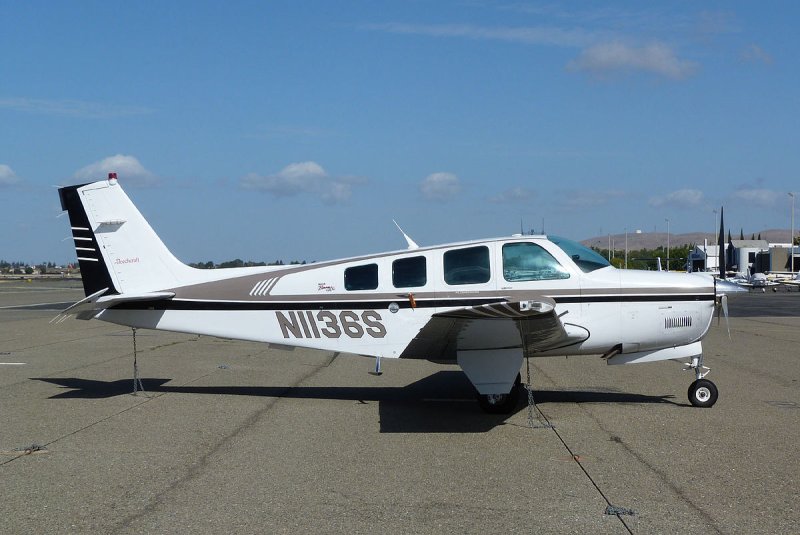 Beechcraft легкомоторный самолет