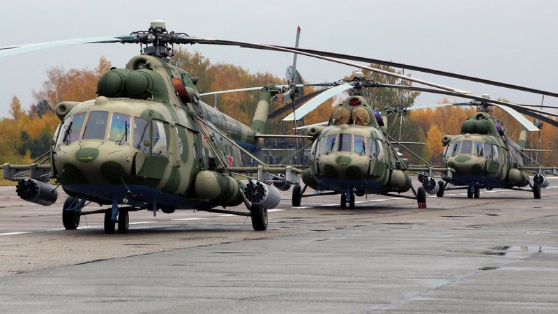 Ми-8 вертолёты ВВС России
