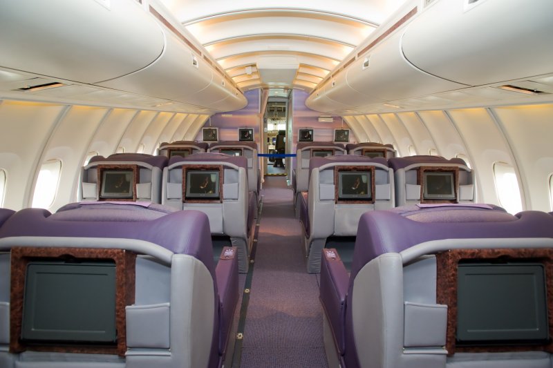 Singapore Airlines Боинг 747 салон