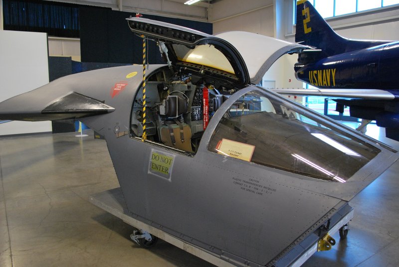 F-111 спасательная капсула