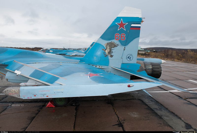 Су-33 борт 67