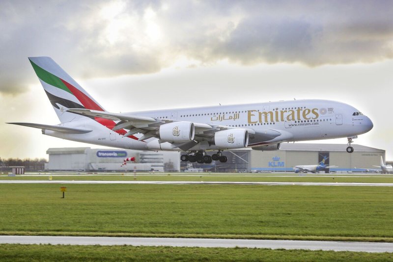 Airbus a380 Emirates