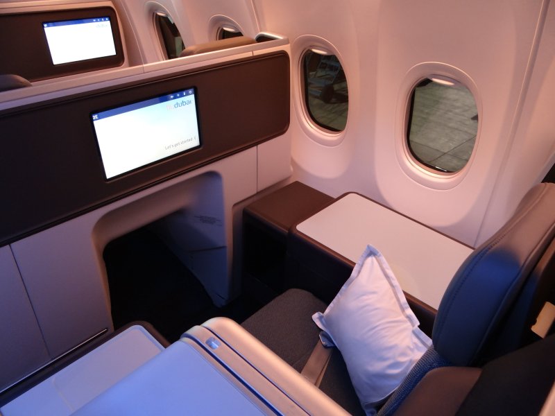 Flydubai 737 Business