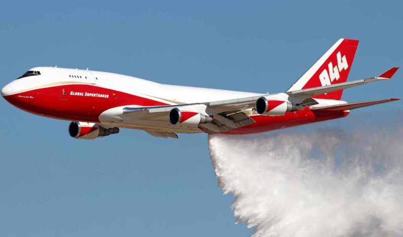 Противопожарный самолёт Boeing 747