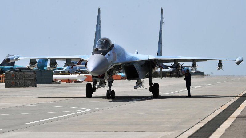 Су-35 реактивный самолёт