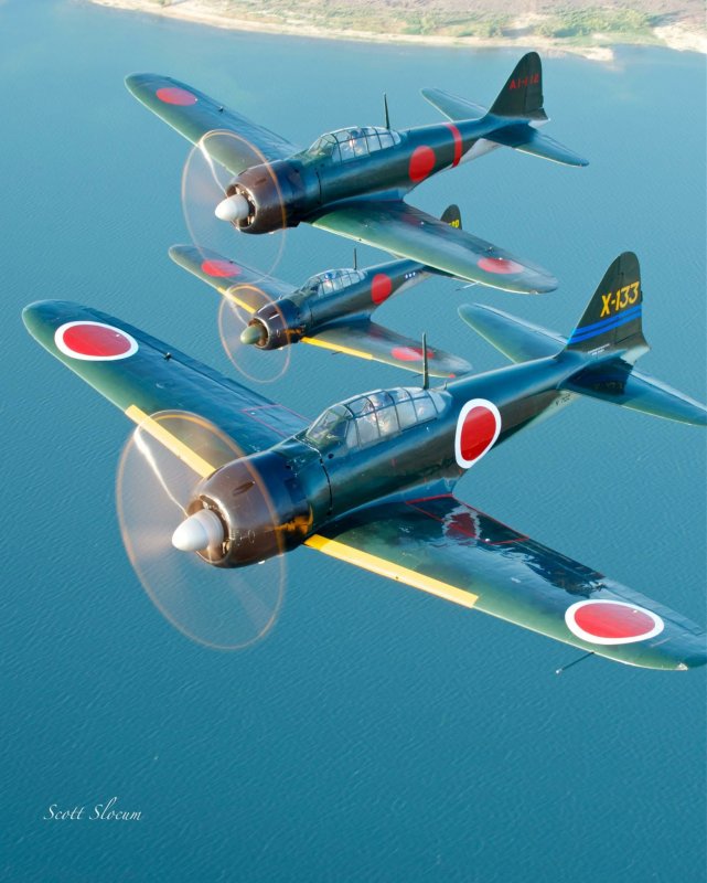 Самолет a6m Zero