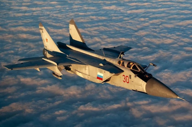 Миг-31 сверхзвуковой самолёт