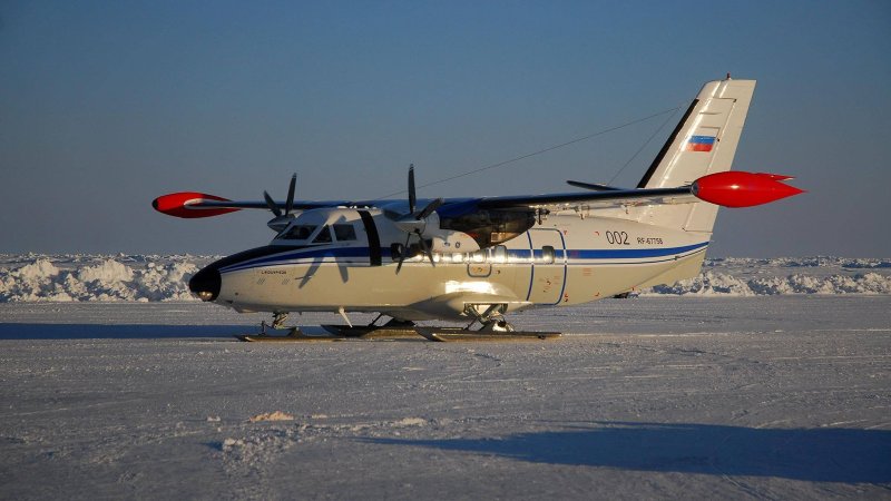 Гидросамолет л410