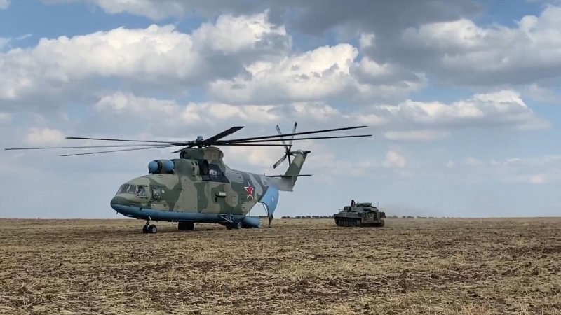 Вертолёт ми-26 военный