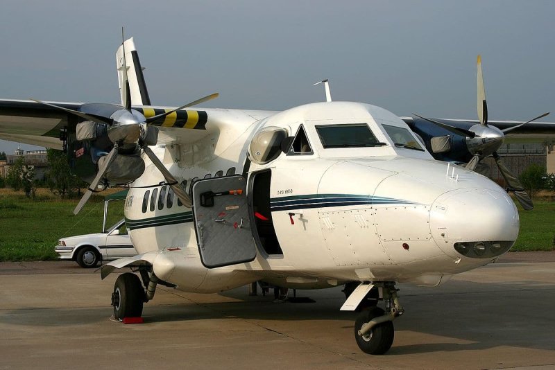 Let l-410uvp