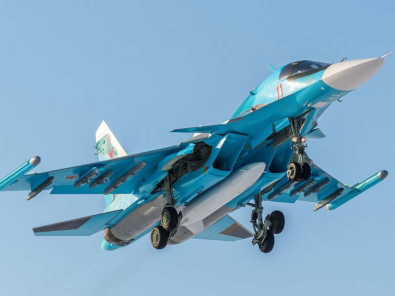 Самолёт истребитель Су 34