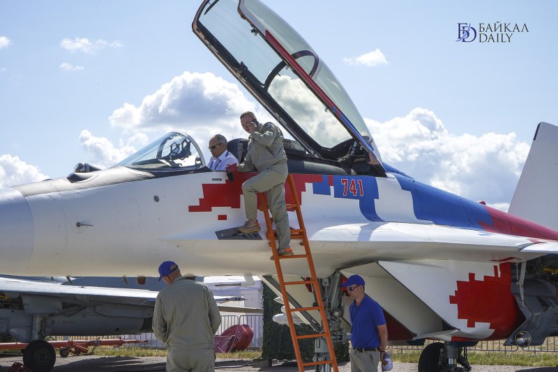 Макс 2021 вертолеты