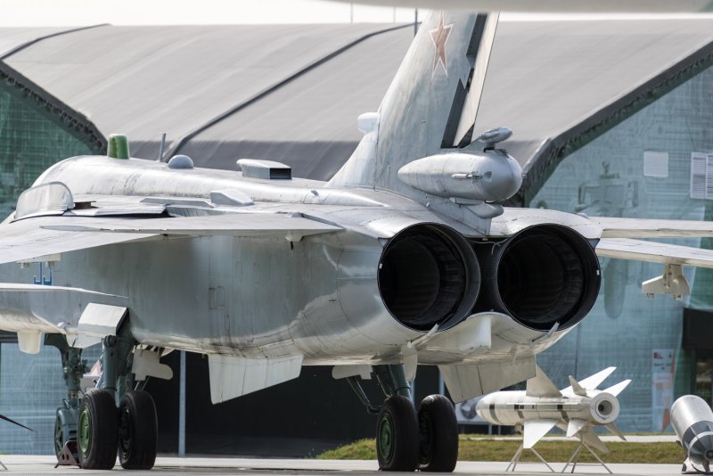 Су-24м шасси