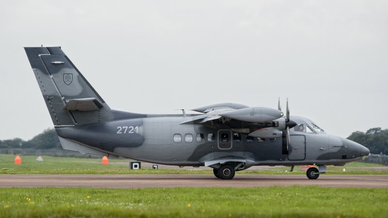 Самолет l-1410 UVP E-20