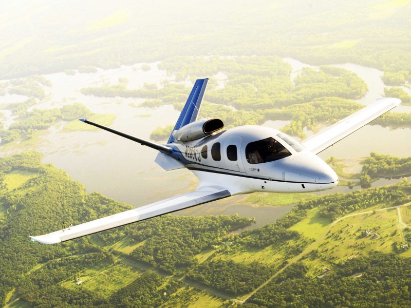Самолёт Cirrus Vision