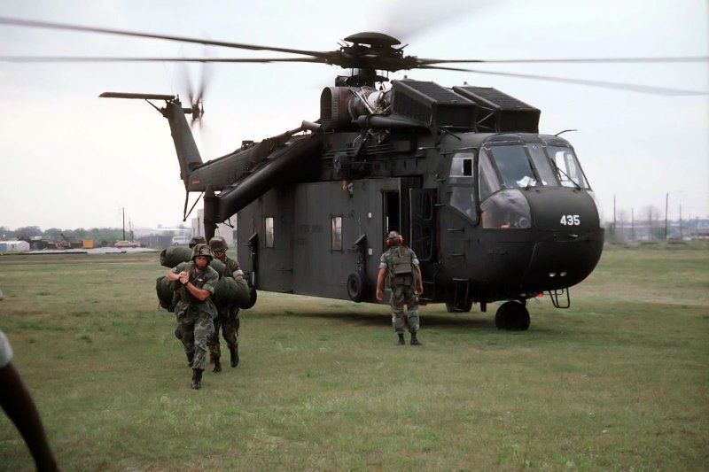 Вертолет Sikorsky Ch-54