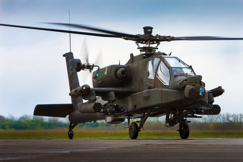 Ah-64 Pilot