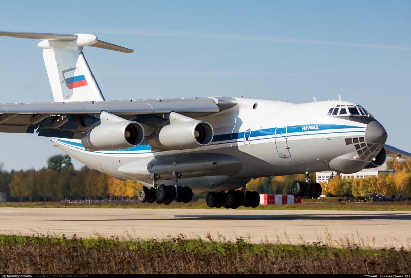 Ил-76 78651