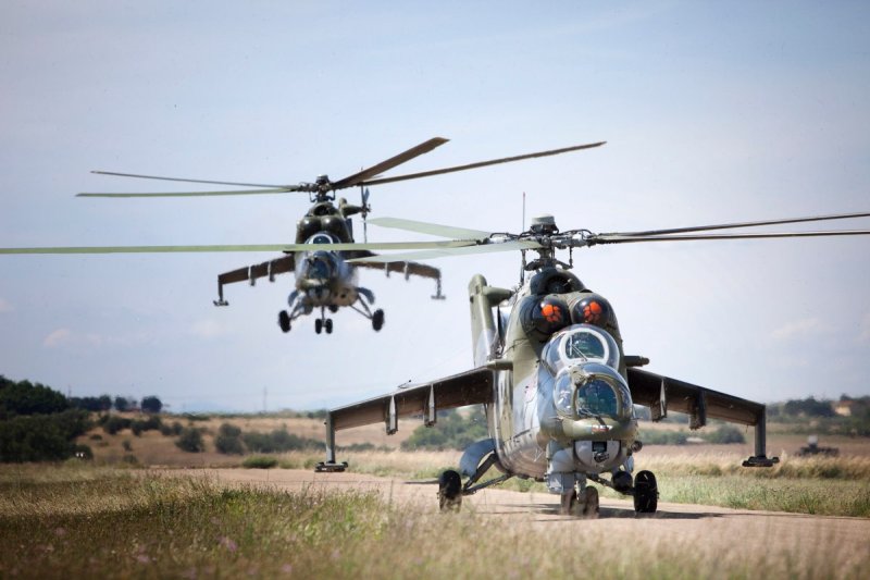 Вертолетчики армейской авиации