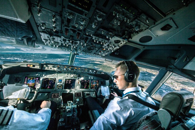 Пилот Cockpit