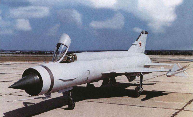 Самолёт миг е-152