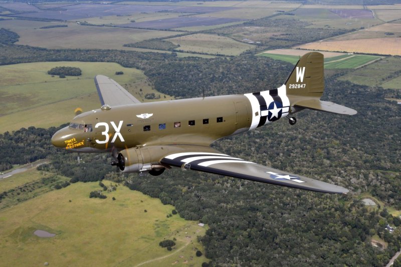 Дуглас c-47