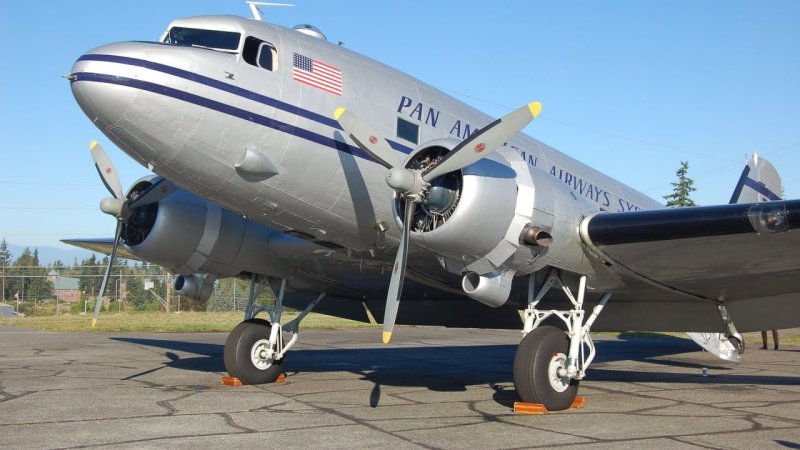 Douglas c-47 пассажирский