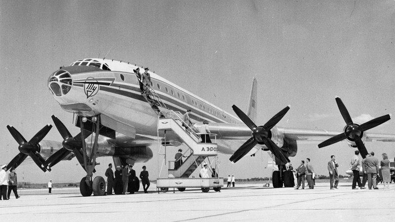 Ту-114 пассажирский самолёт СССР