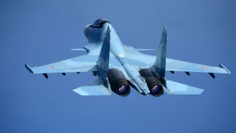 Су-30см и Посейдон