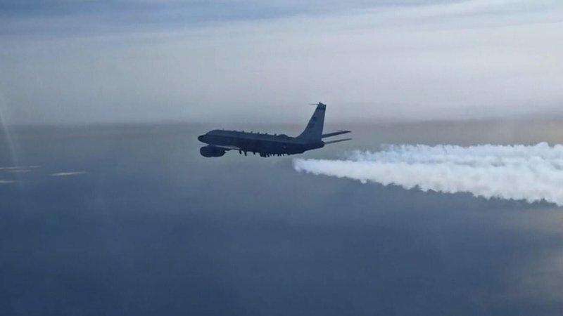 Самолет разведчик США над черным морем