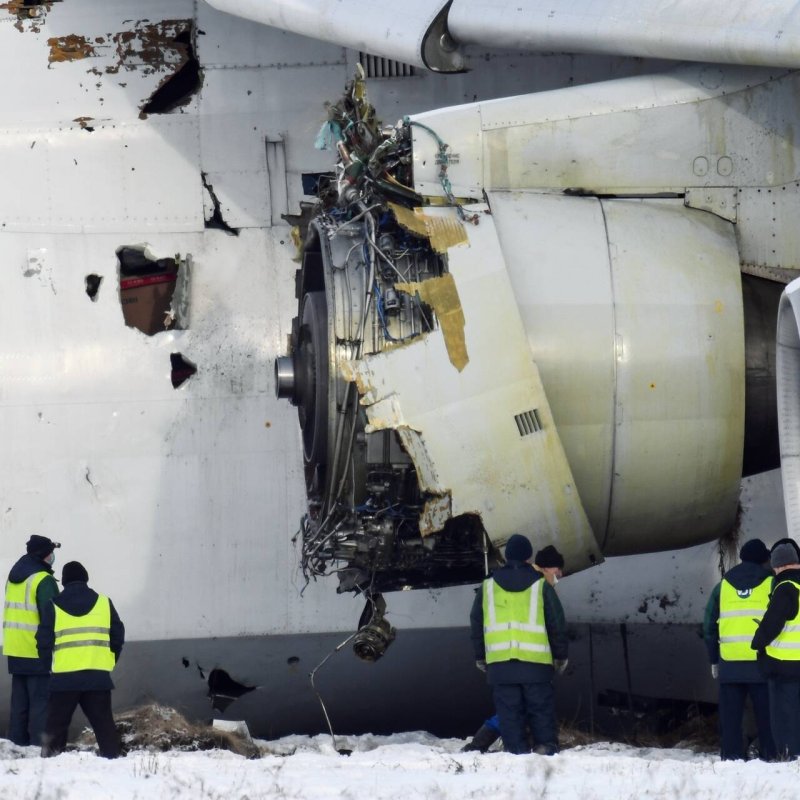 АН 124 Руслан Толмачево