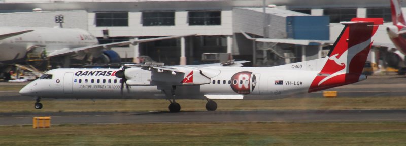 Бомбардье Дэш 8 q400