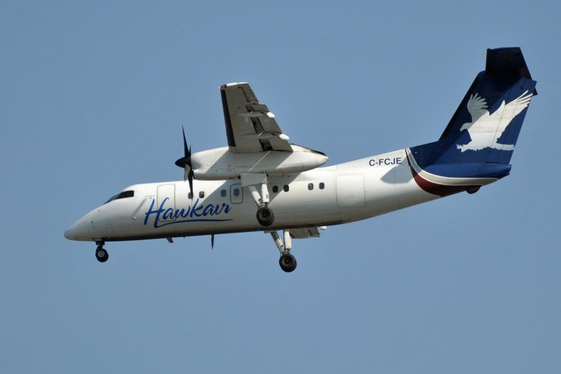 Самолет de Havilland DHC 8 Аврора