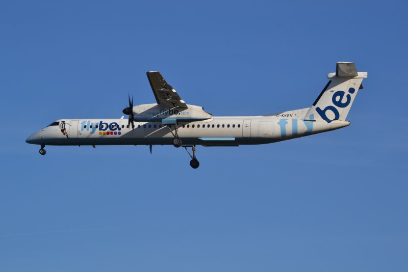 DHC 8-400