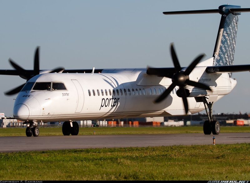 Самолет de Havilland DHC-8