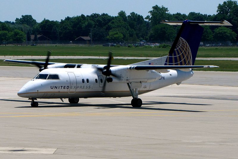 DHC 8-q200